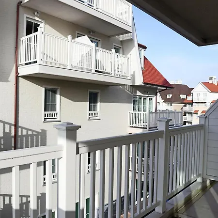 In Near The Beach, Cleaning Included * Nieuwpoort