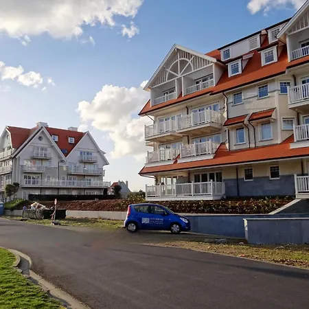 In Near The Beach, Cleaning Included Nieuwpoort