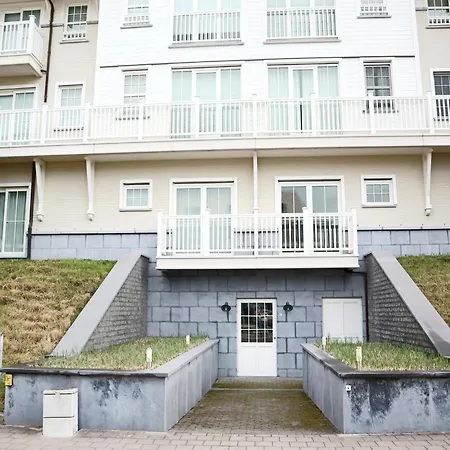 In Near The Beach, Cleaning Included Apartment *