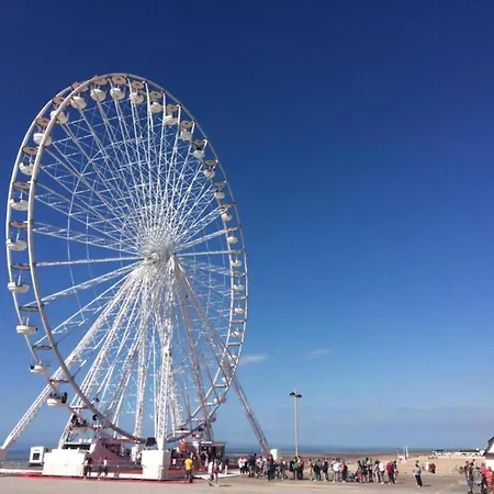In Near The Beach, Cleaning Included * Nieuwpoort